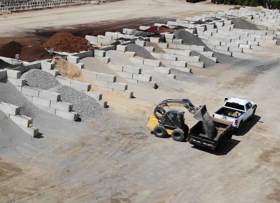 bulk-landscaping-materials-pick-up