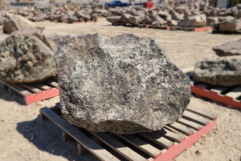 accent-boulders-meridian