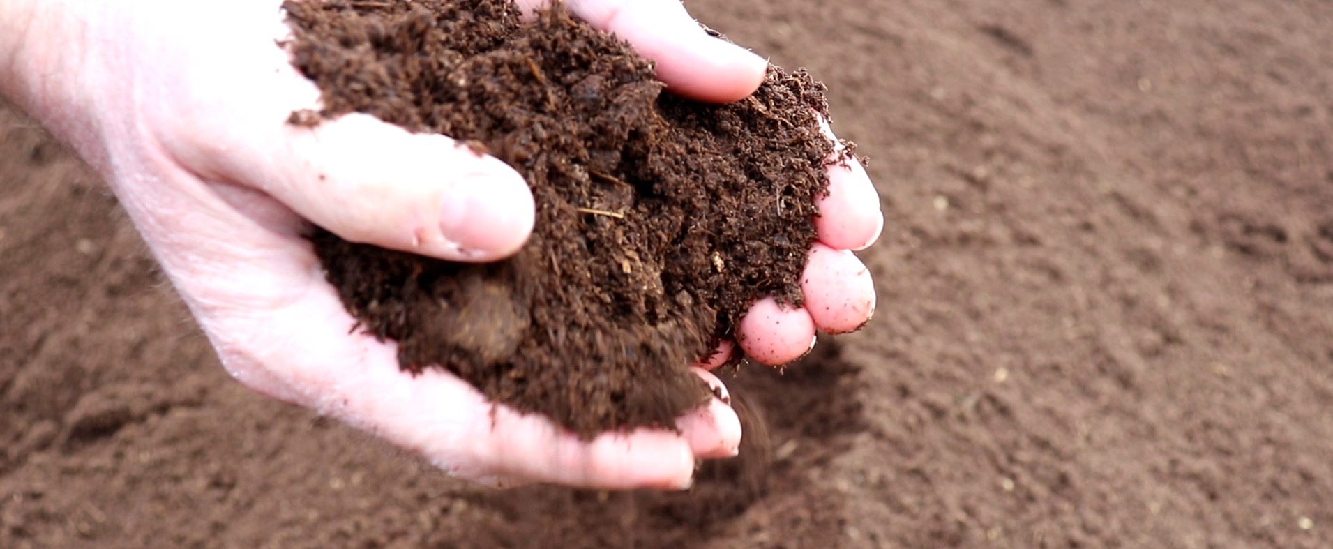 bulk-topsoil-compost-meridian